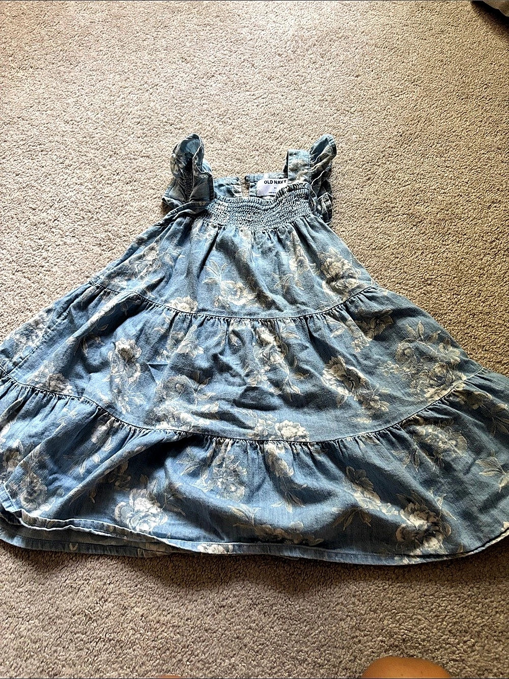 Old Navy Kids Blue Floral Tiered Dress size 5t